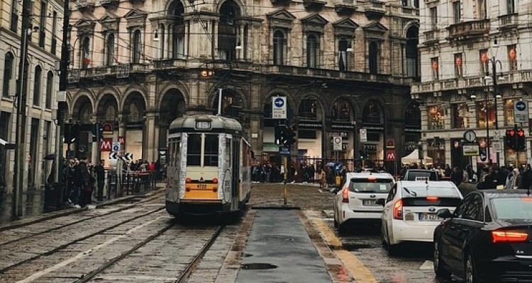 Milano: Voucher taxi, ampliato e semplificato l'accesso alle corse scontate