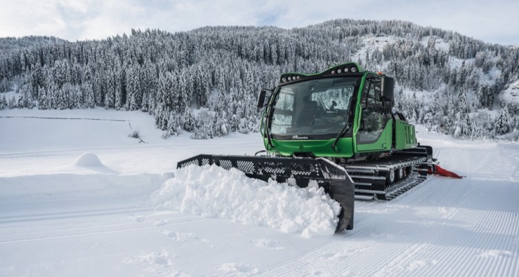 Alto Adige: sulle piste da sci arriva il primo battipista al mondo alimentato a idrogeno