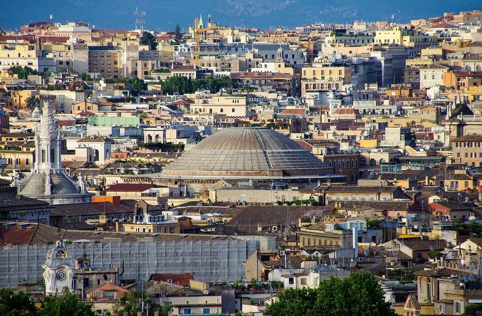 Roma: Ztl restano aperte h24 fino al 15 gennaio 2021