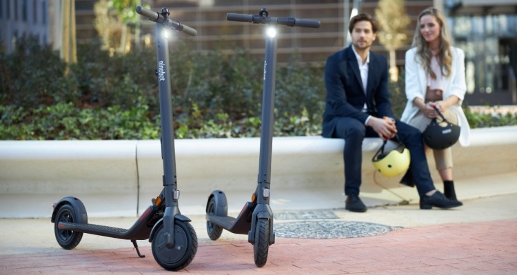 Arrivano i Segway-Ninebot E22E e E25E, i monopattini per muoversi in città