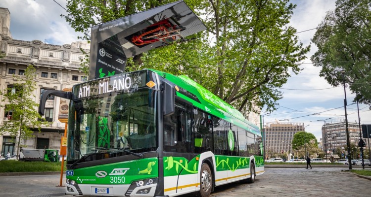 Milano, Atm: in servizio i primi quattro charger per la ricarica wireless degli e-bus