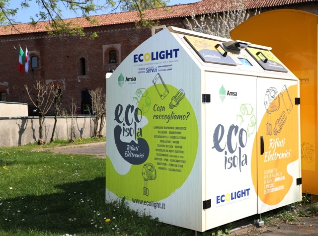 Con le EcoIsole RAEE di Ecolight raccolte 20 tonnellate di smartphone e piccoli elettrodomestici