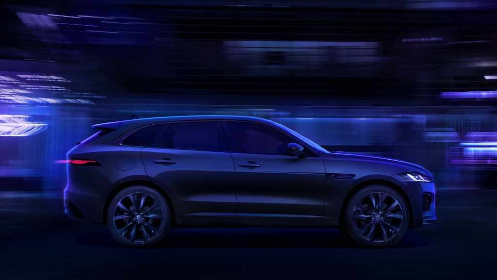 jag f pace 24my exterior side image 3