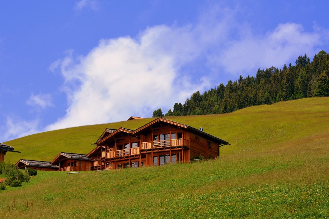 Masi Gallo Rosso: vacanze tra imponenti paesaggi montani e verdi prati alpini  