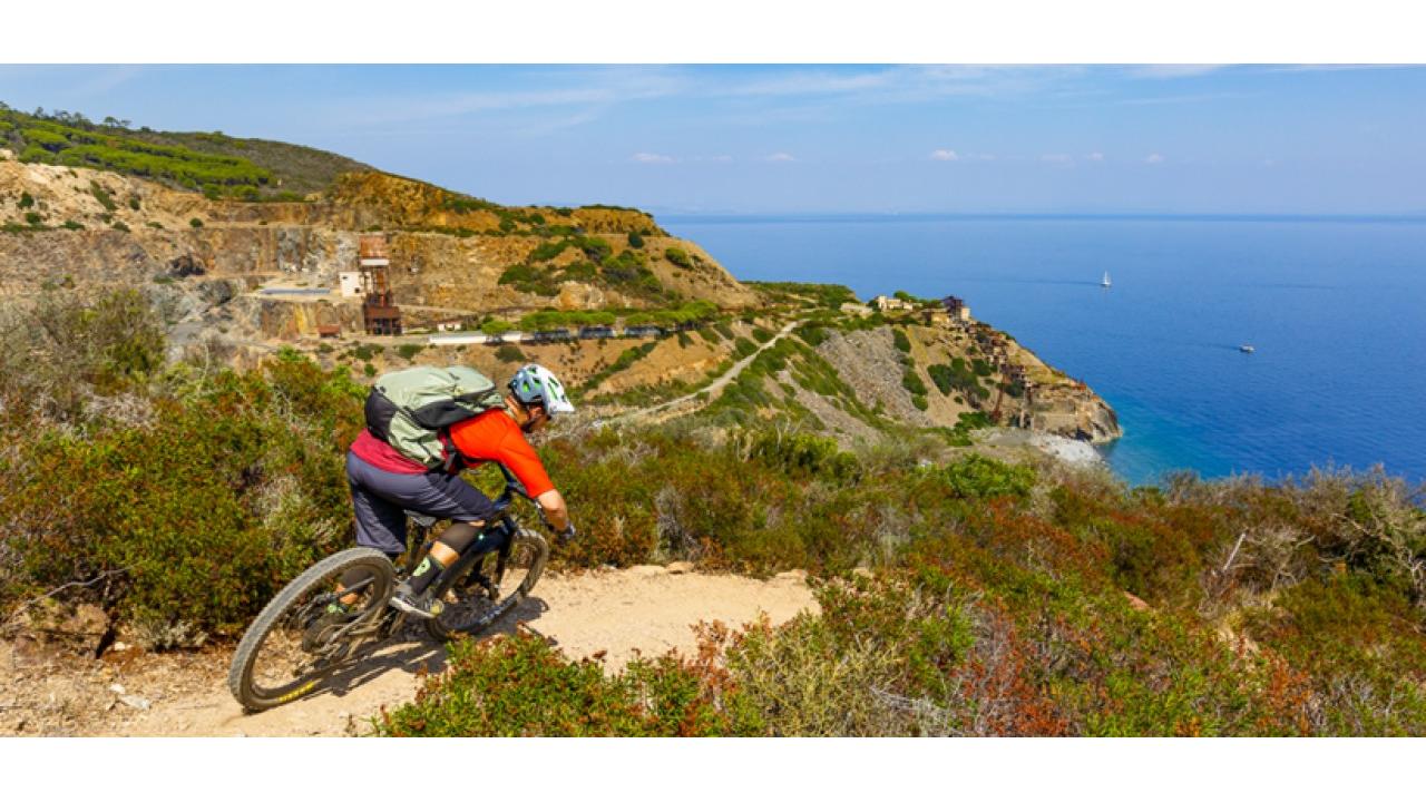 L'isola d'Elba ospita il raduno dell'International Mountain Bicycling Association Italia