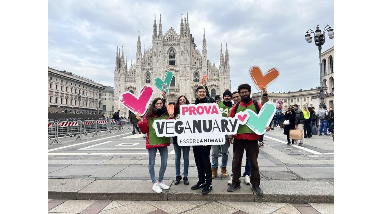 Veganuary: influencer e aziende al fianco di Essere Animali per il mese dedicato all’alimentazione vegetale