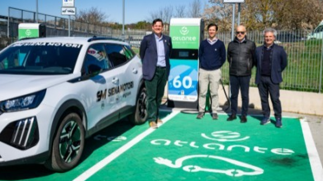 Inaugurata la stazione di ricarica rapida Atlante presso Siena Motori